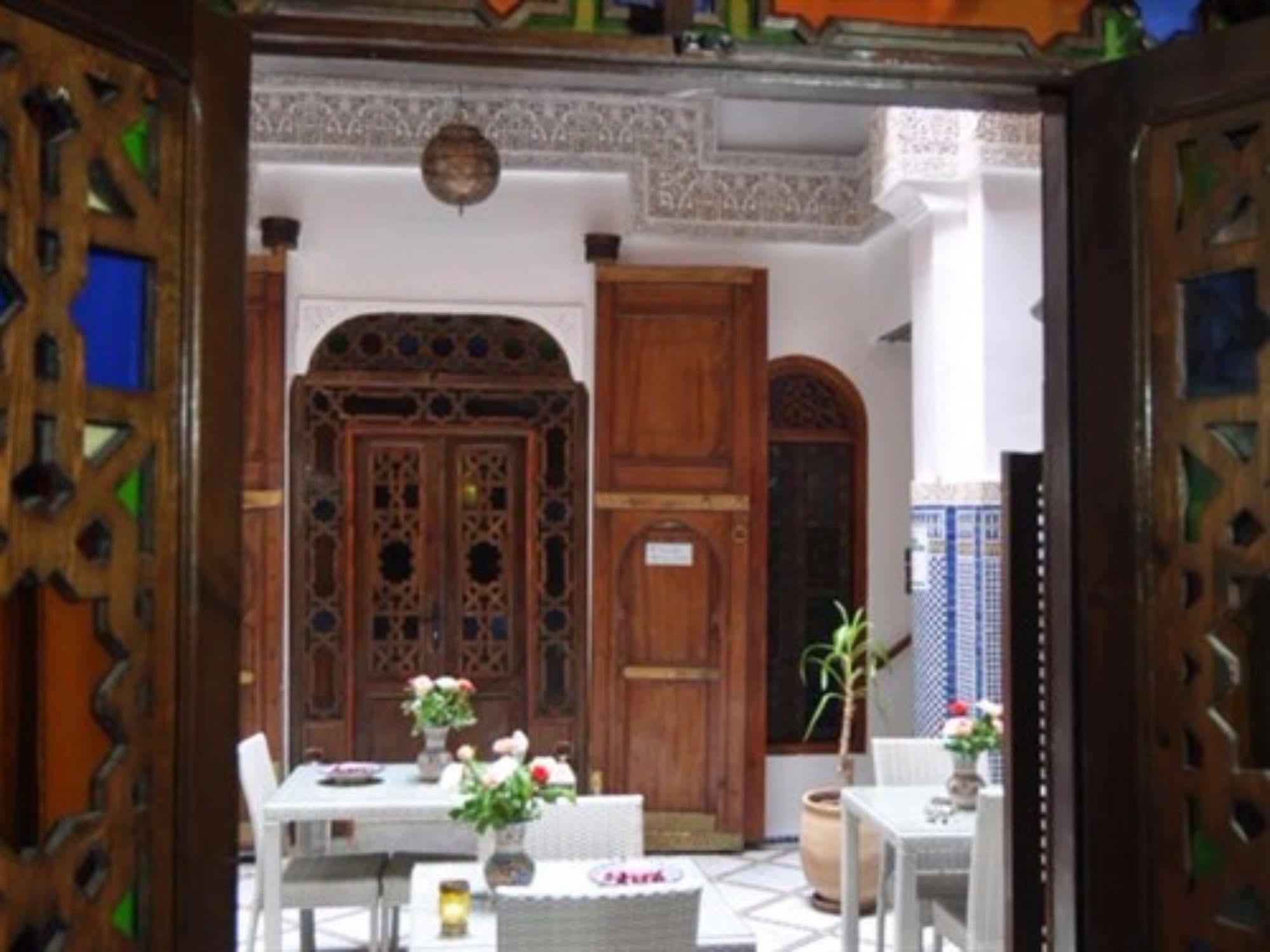 Riad Adarissa Fès Exteriör bild
