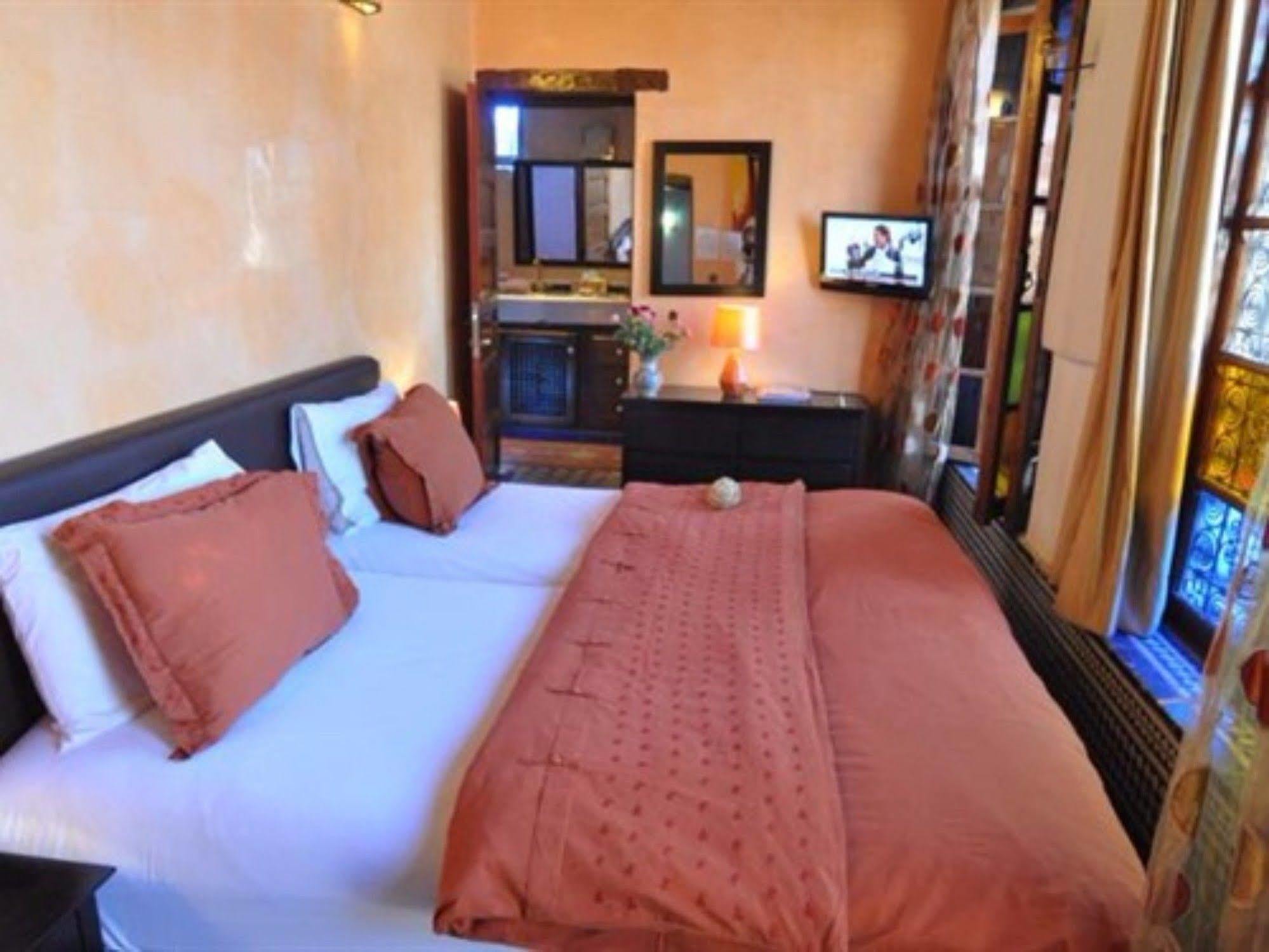 Riad Adarissa Fès Exteriör bild