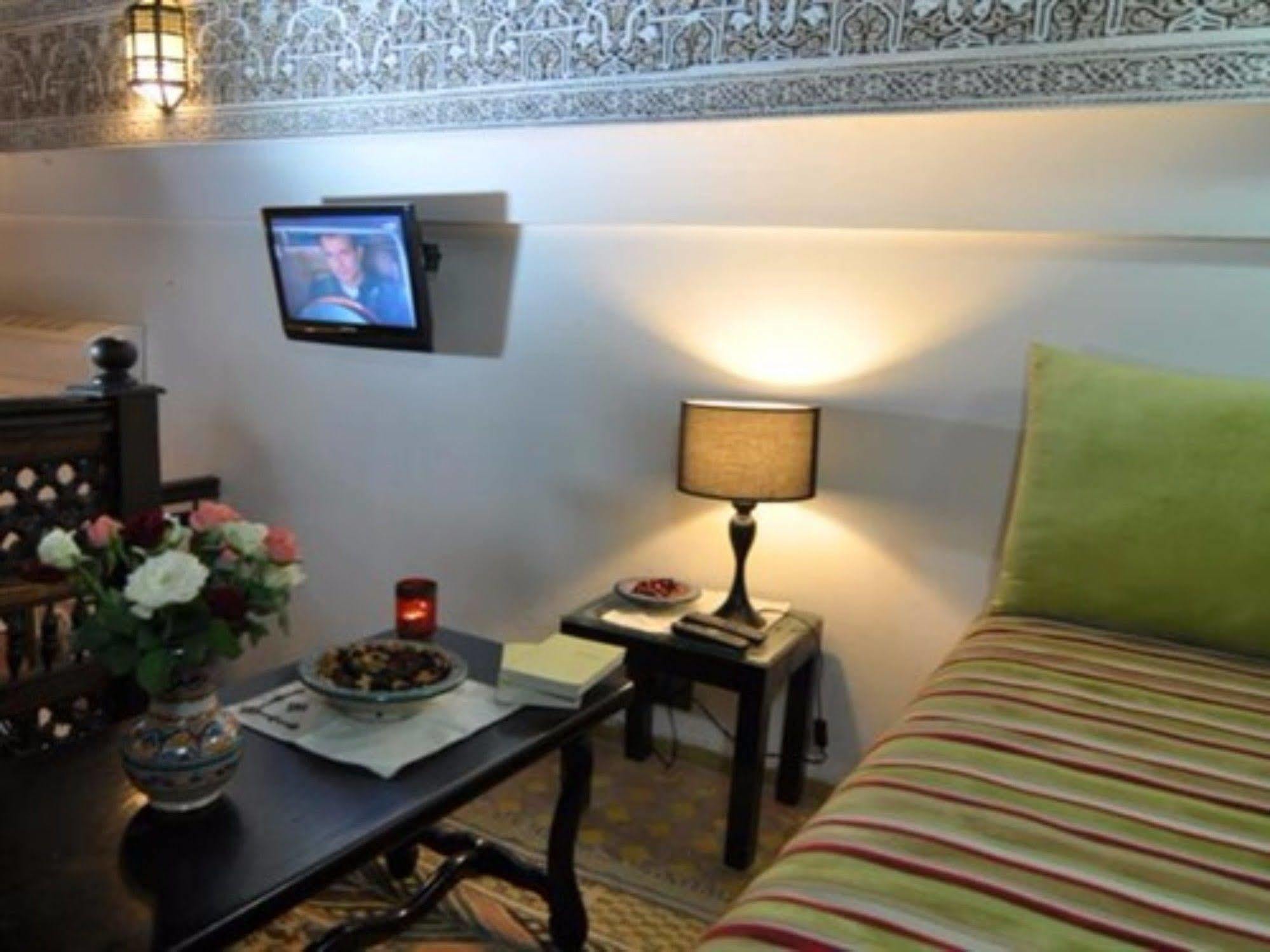 Riad Adarissa Fès Exteriör bild